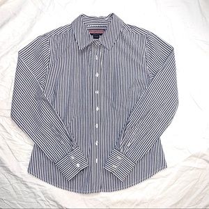 Vineyard Vines striped button front shirt